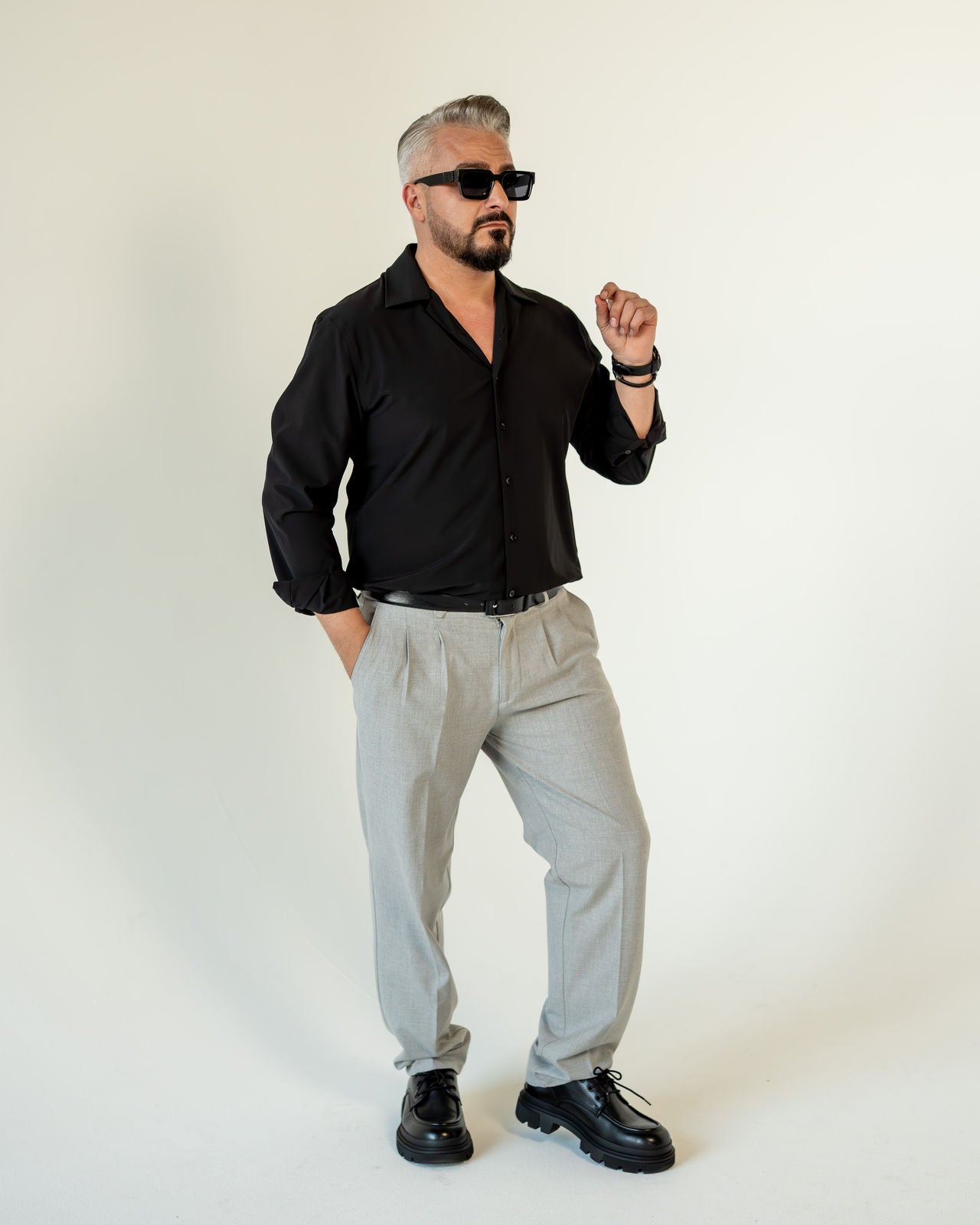 Relaxed Tailored Hose - Grau