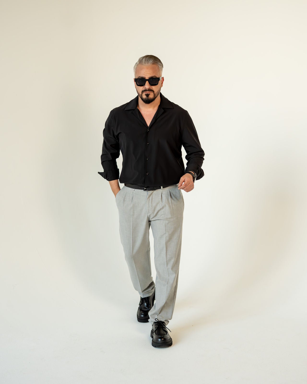 Relaxed Tailored Hose - Grau