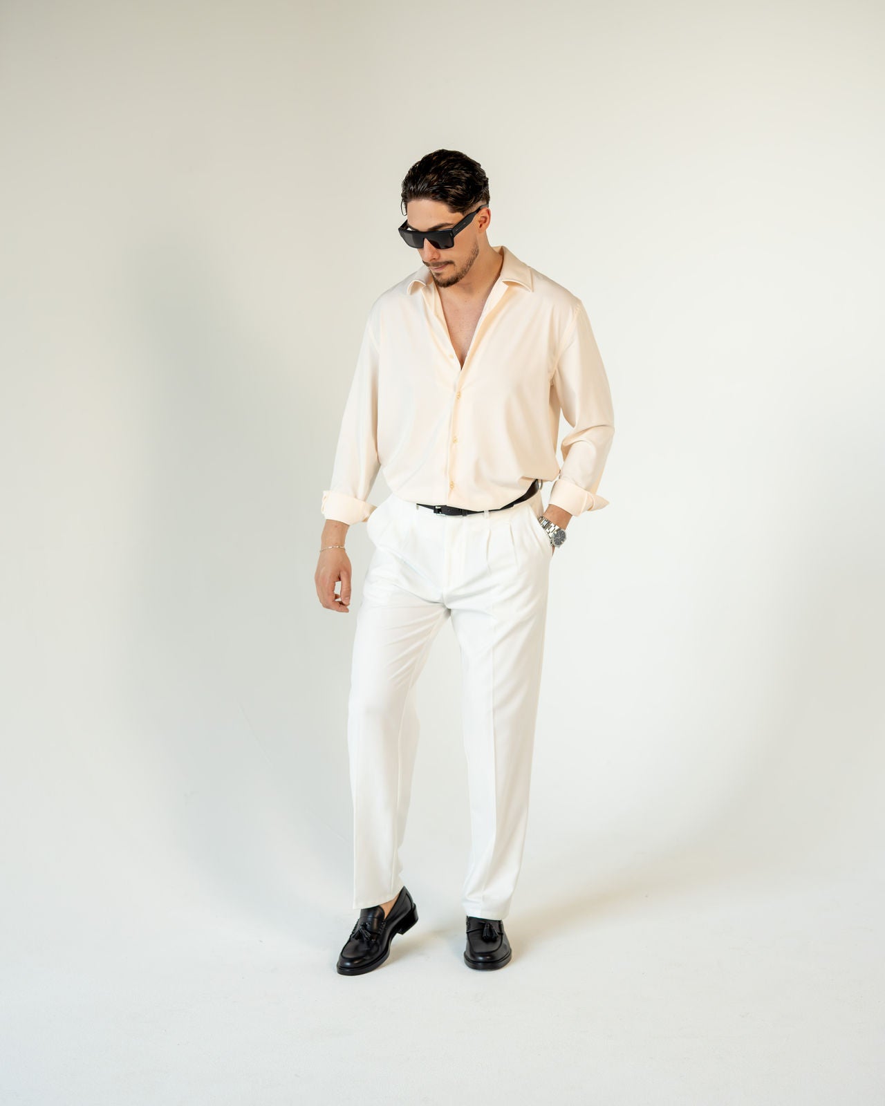 Caverno Look 02 - Beige & Ecru