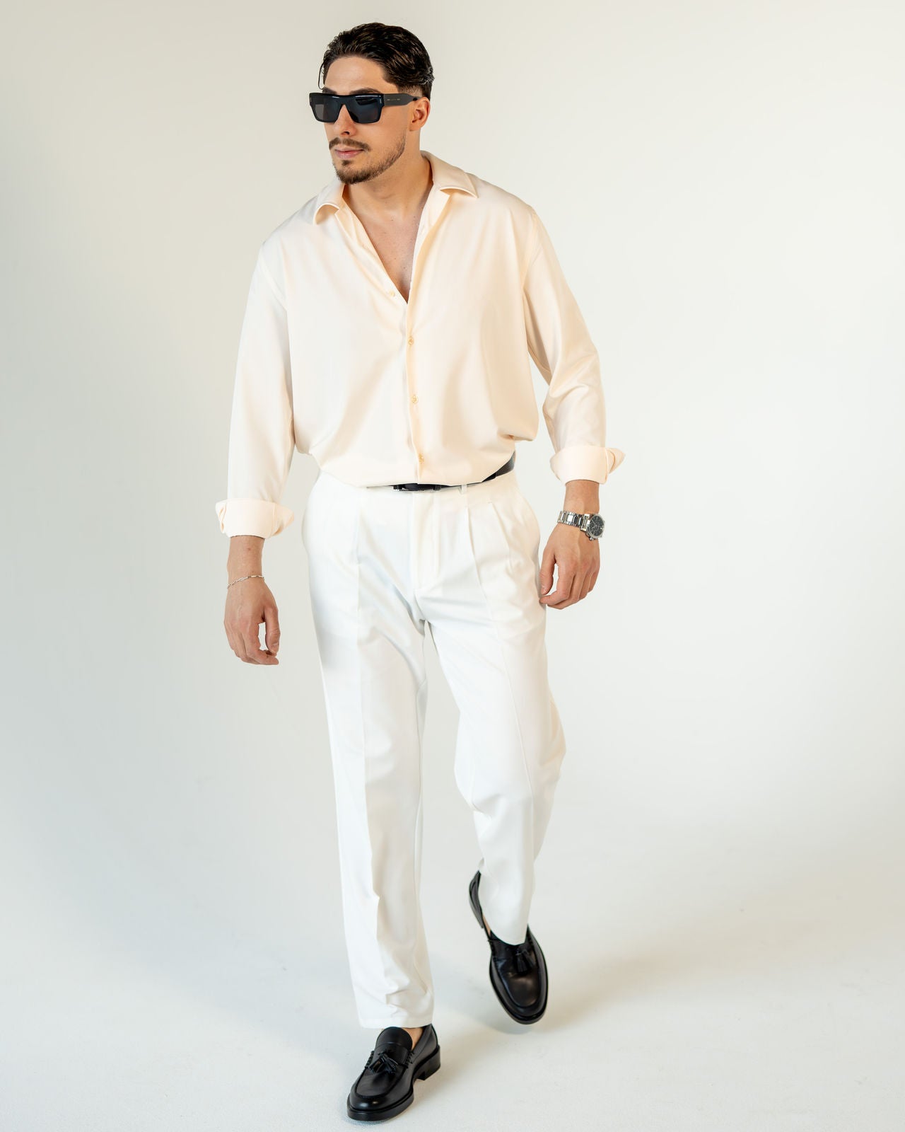 Caverno Look 02 - Beige & Ecru