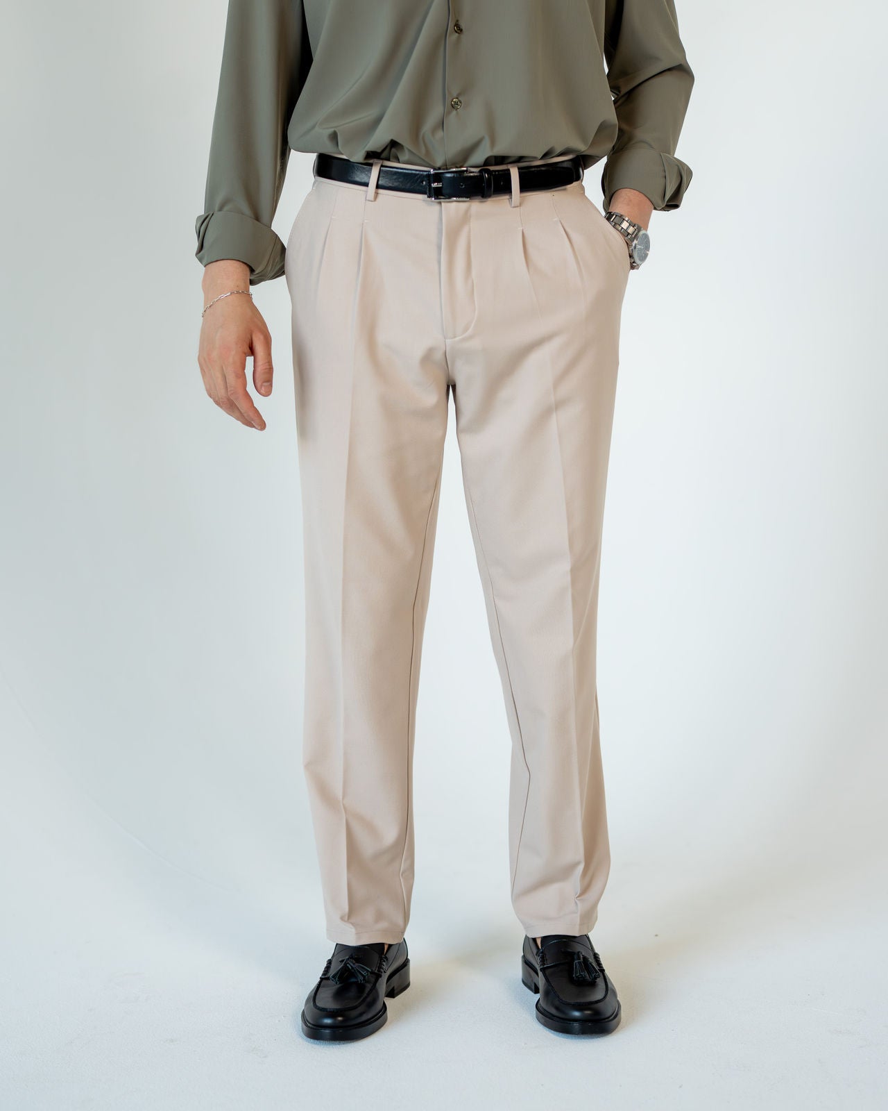 Relaxed Tailored Hose - Beige