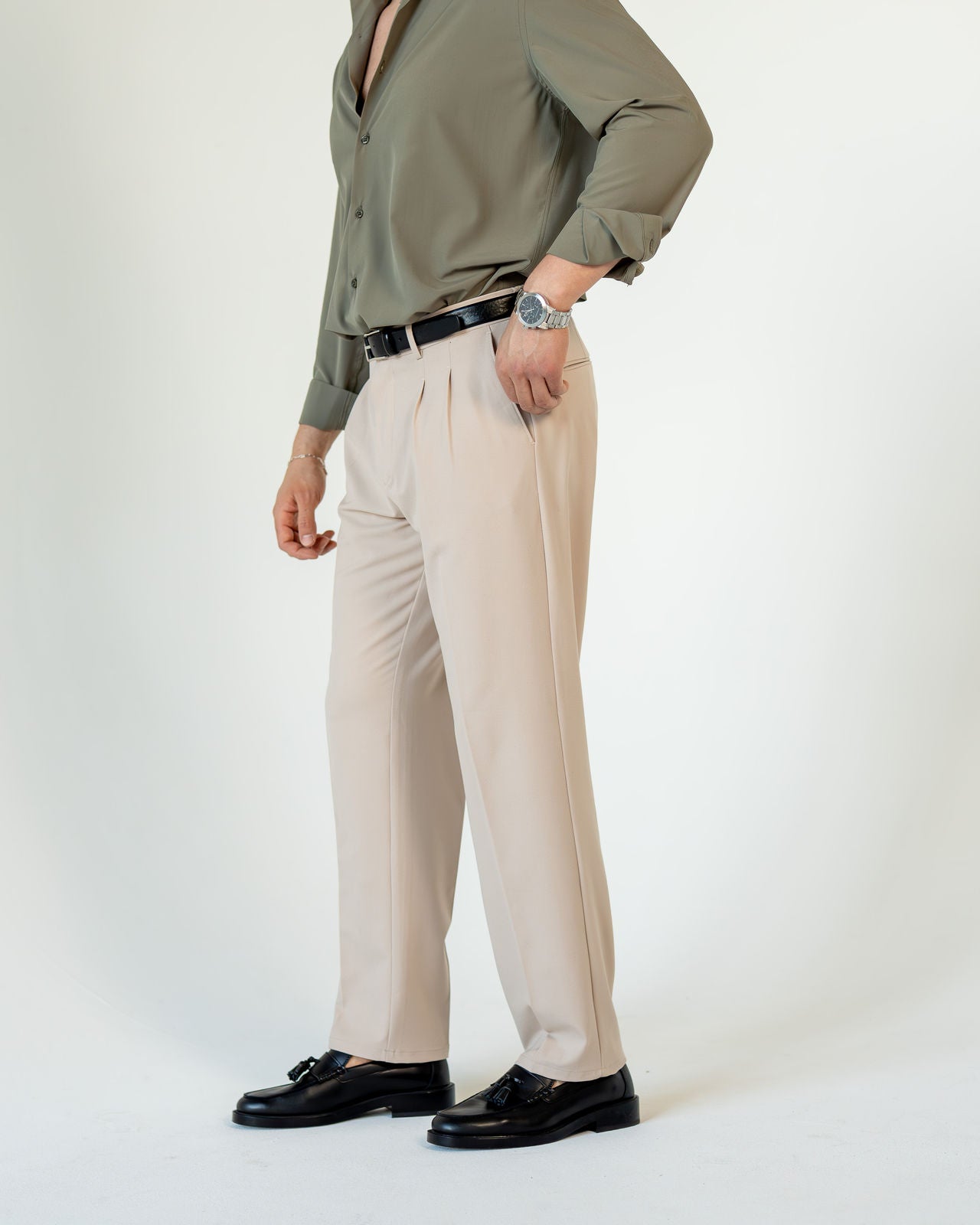 Relaxed Tailored Hose - Beige
